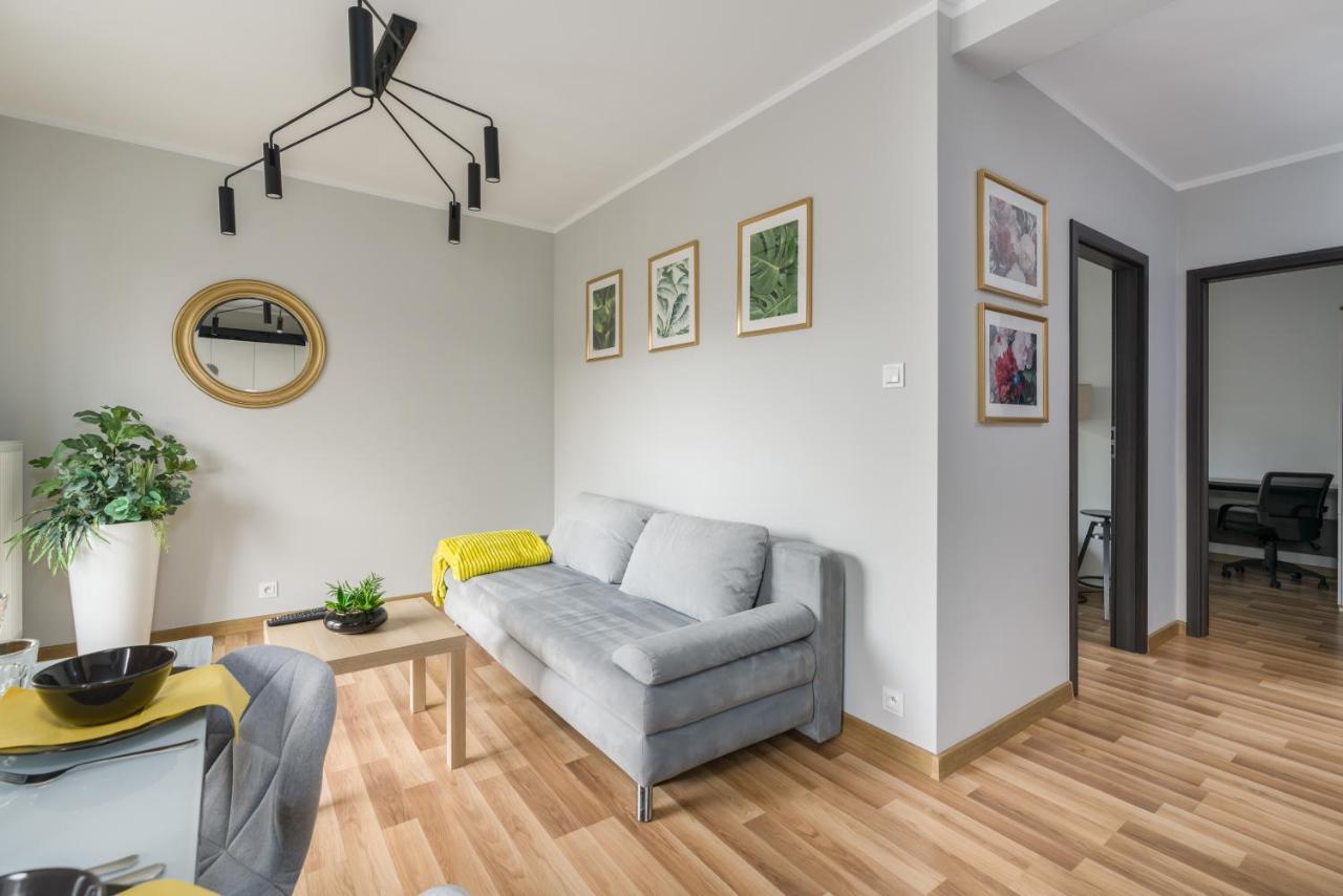 Apartment Rozana Poznan By Noclegi Renters Esterno foto