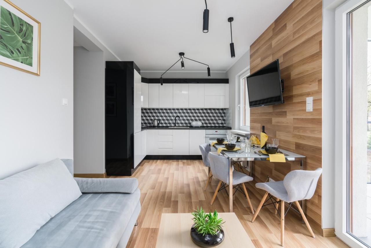 Apartment Rozana Poznan By Noclegi Renters Esterno foto