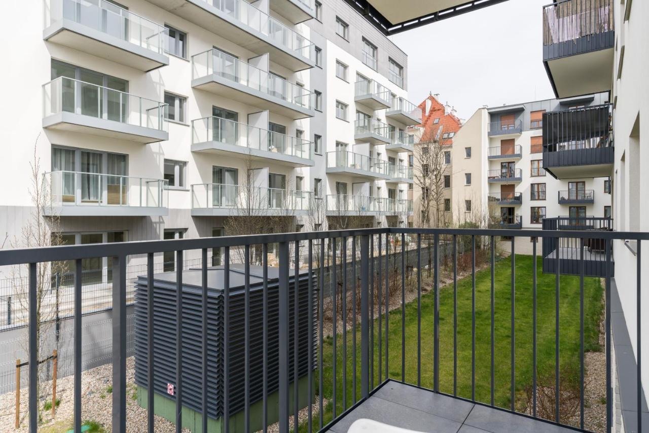 Apartment Rozana Poznan By Noclegi Renters Esterno foto